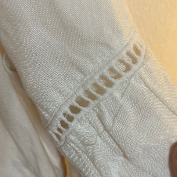 Tommy Bahama White Tunic with Coral and Pink Embroidery Linen Blend - Picture 5 of 8